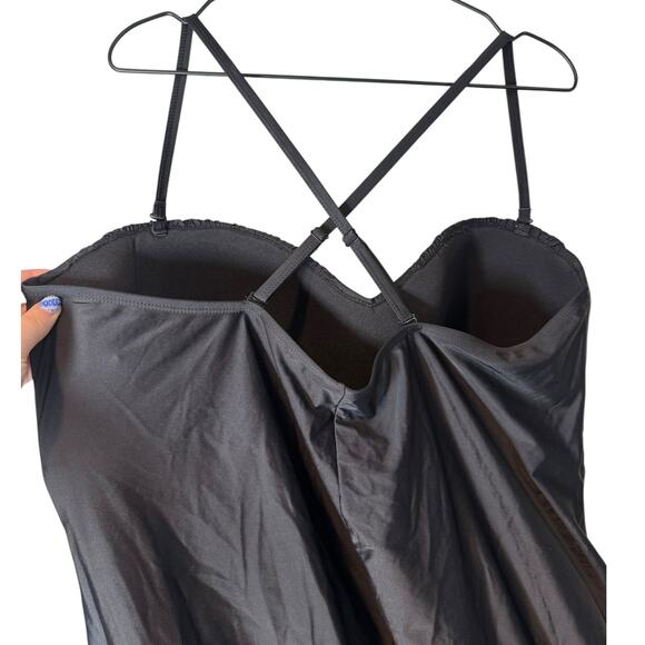 Hot Topic Black Ruffle Skirt One Piece Swimsuit 4X Pin Up Rockabilly‎ Whimsigoth - Picture 7 of 11